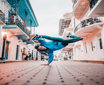 Street Dancer1_339by276